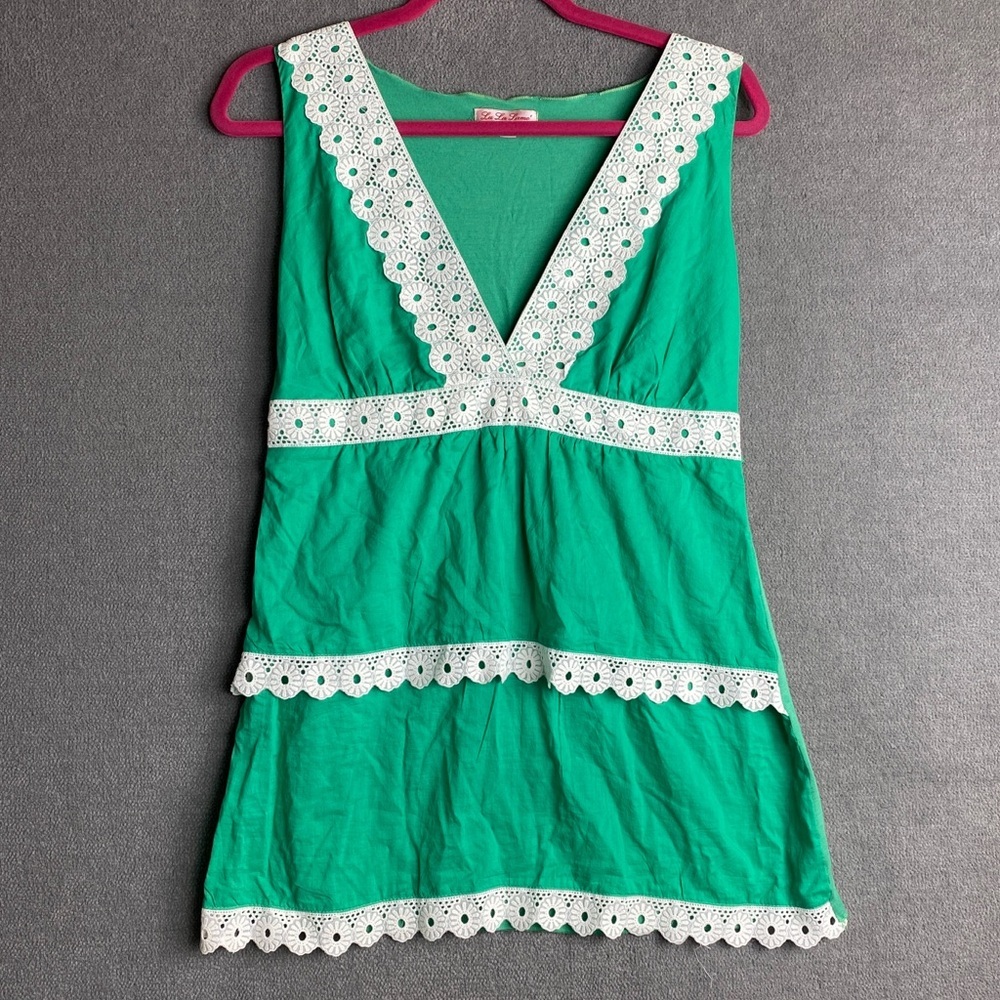 Anthropologie Lu Lu Lame sleeveless floral embroidered top size L